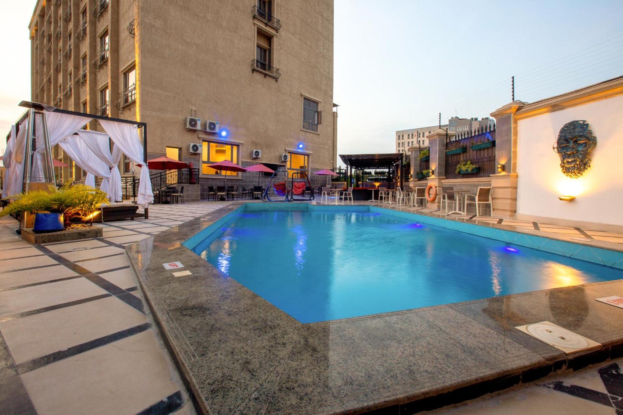 Johnwood Hotel By Bolton Abuja Ngoại thất bức ảnh