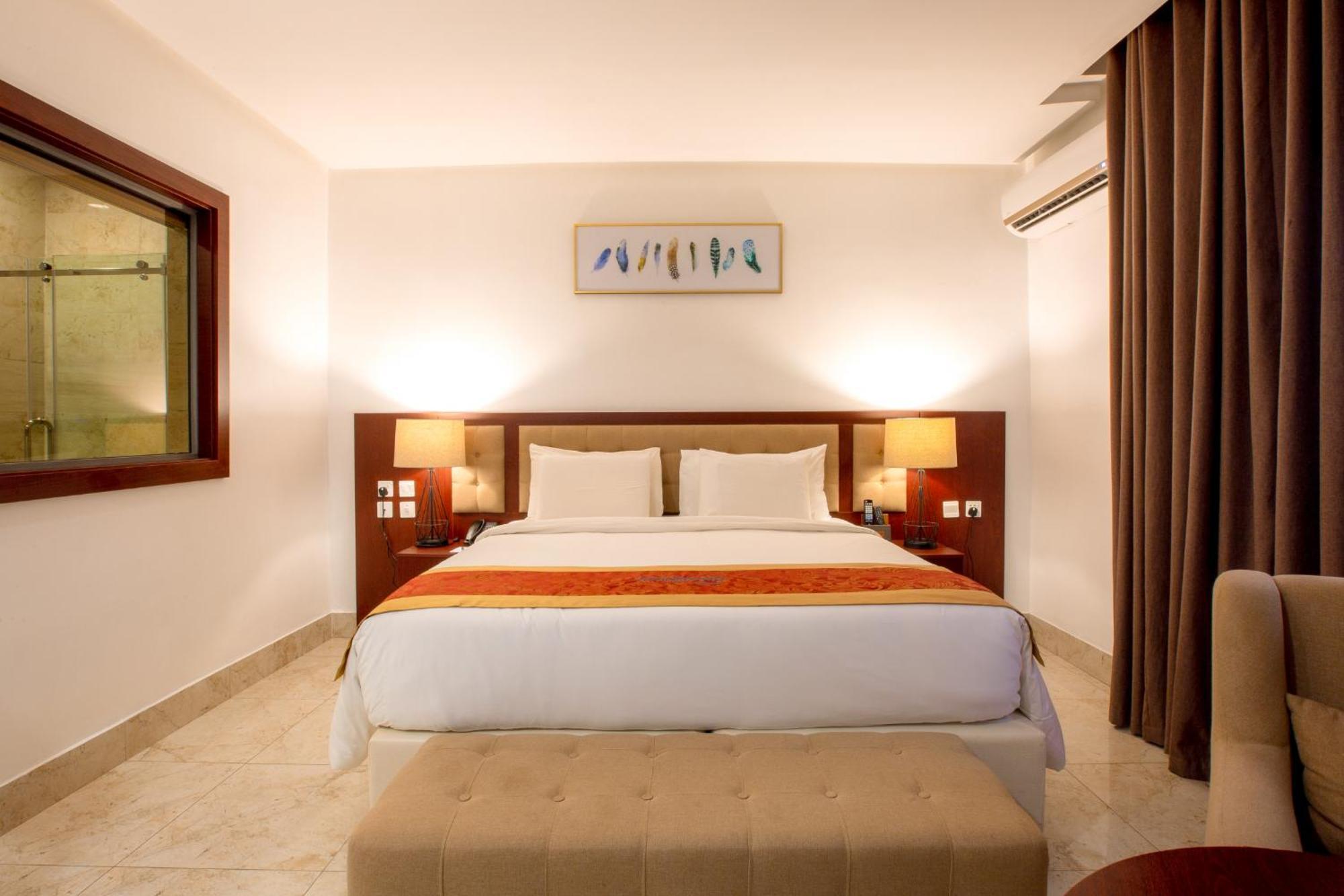 Johnwood Hotel By Bolton Abuja Ngoại thất bức ảnh