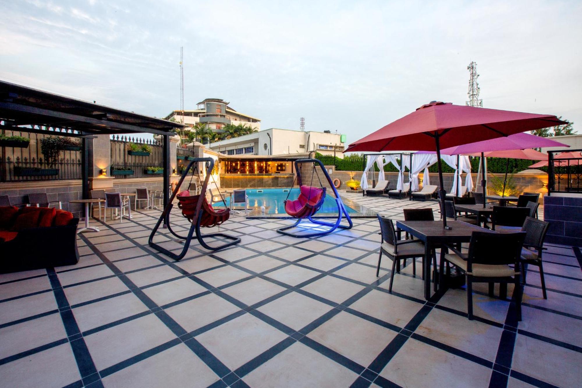 Johnwood Hotel By Bolton Abuja Ngoại thất bức ảnh