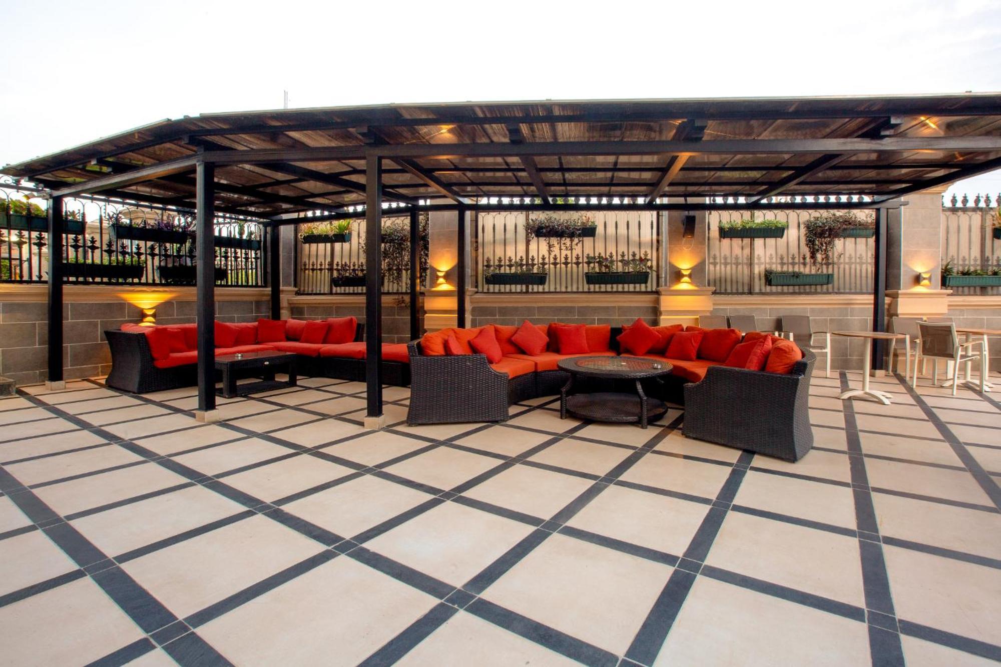 Johnwood Hotel By Bolton Abuja Ngoại thất bức ảnh